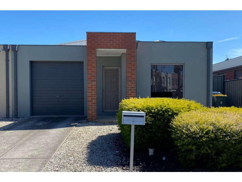 6/39 Astley Crescent, Point Cook VIC 3030