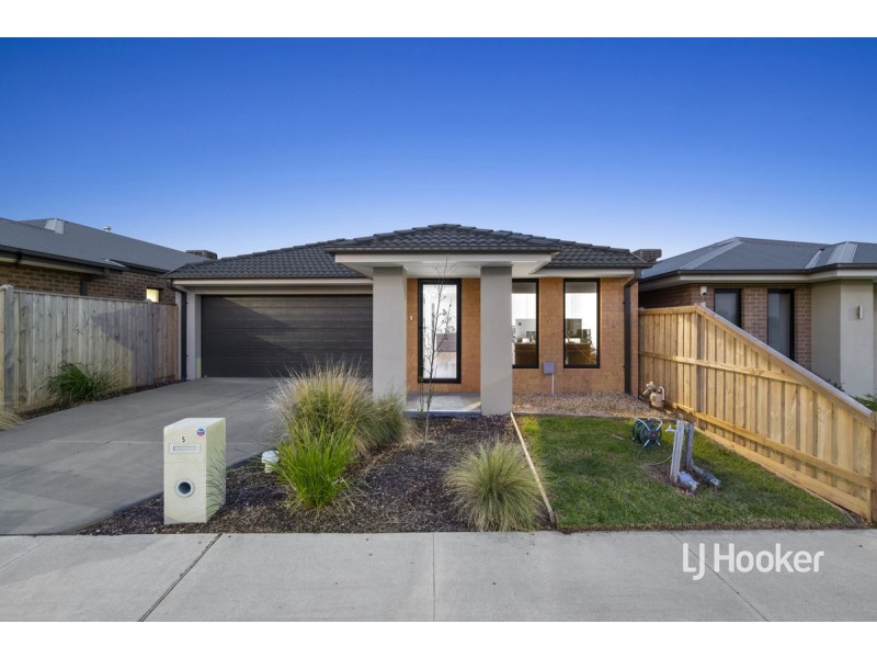 5 Pear Street, Wyndham Vale VIC 3024