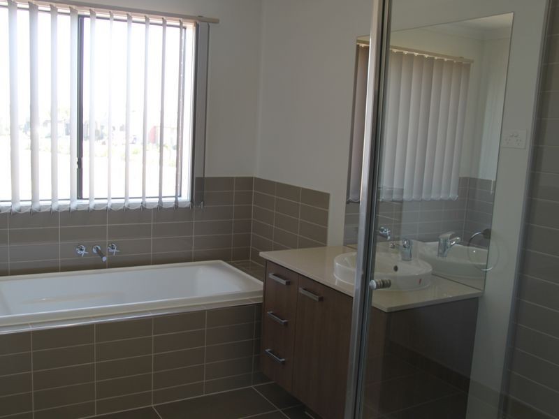 34 Risdon Circuit, Tarneit VIC 3029