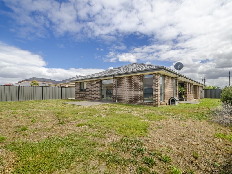 151 Dunnings Road, Point Cook VIC 3030