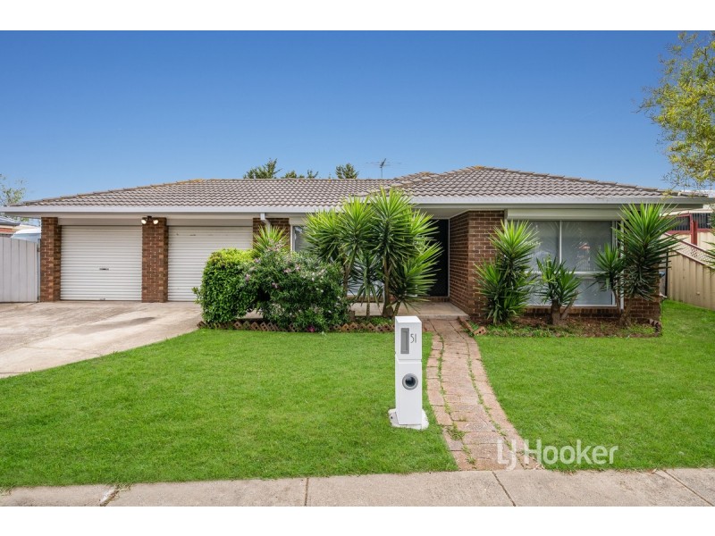 51 Deloraine Drive, Hoppers Crossing VIC 3029