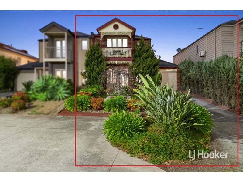 18 Kerford Crescent, Point Cook VIC 3030