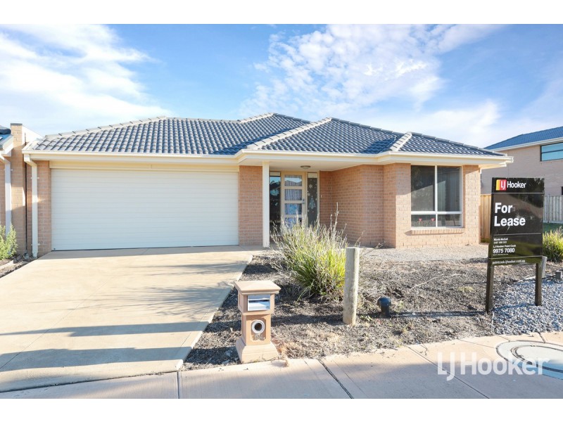 194 Sanctuary Lakes South Boulevar, Point Cook VIC 3030