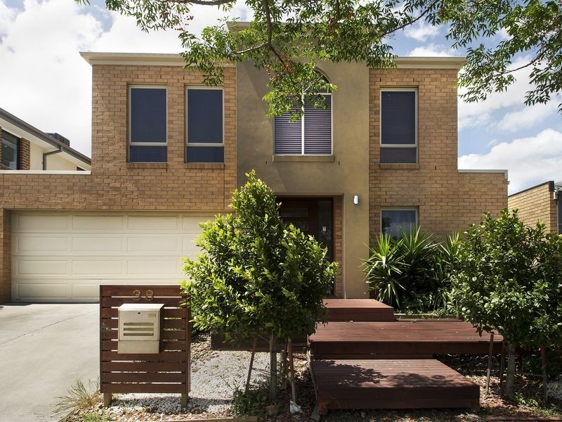 38 Hugo Drive, Point Cook VIC 3030
