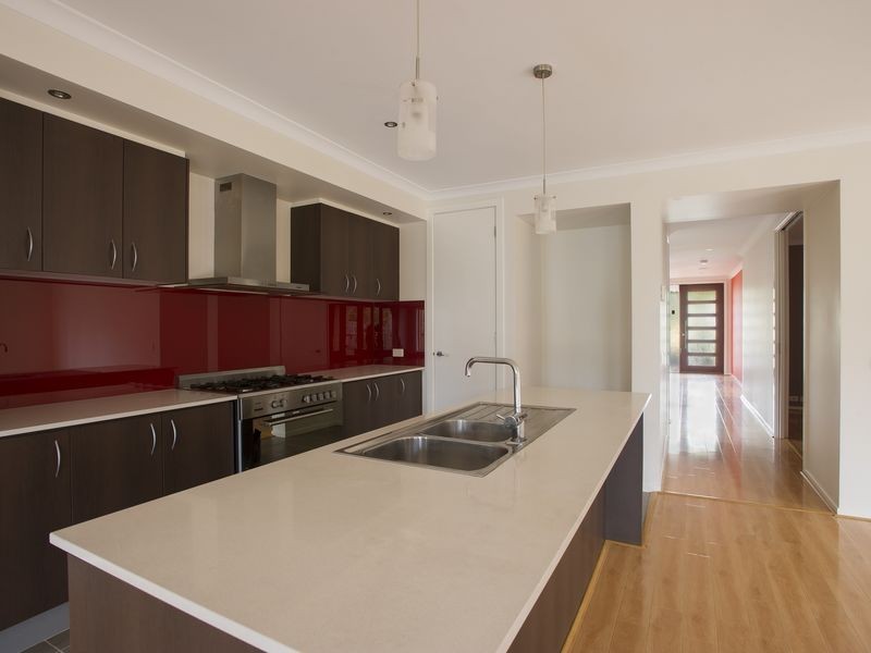 38 Hugo Drive, Point Cook VIC 3030