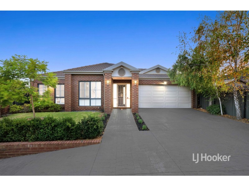 11 Cowan Parkway, Point Cook VIC 3030