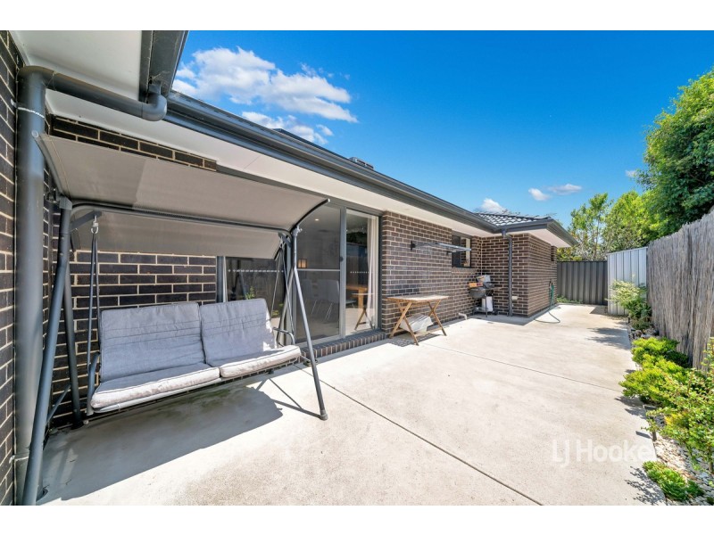 3/8 Redwood Drive, Hoppers Crossing VIC 3029