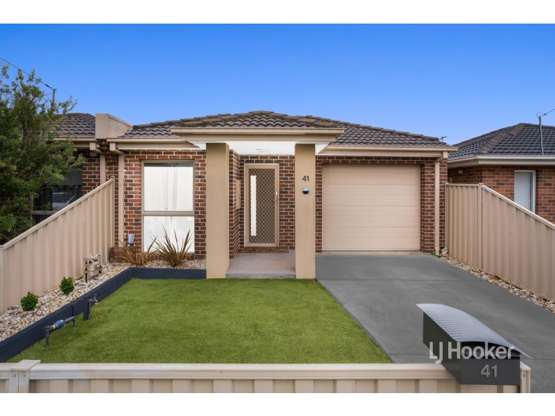 41 Bruce Street South, Altona Meadows VIC 3028