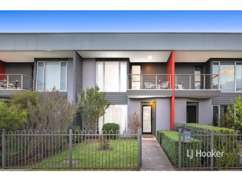 4/2 Crown Street, Laverton VIC 3028