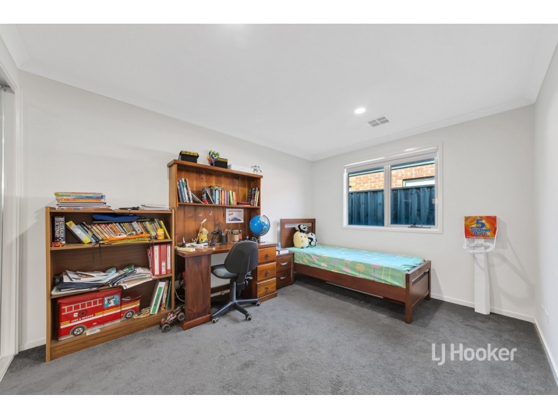 15 Mercure Way, Point Cook VIC 3030