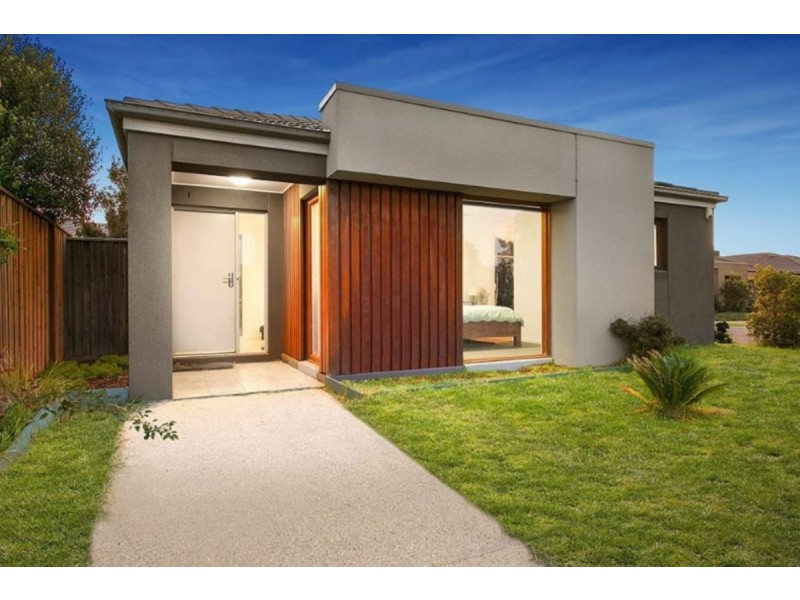 11 Foxall Walk, Point Cook VIC 3030