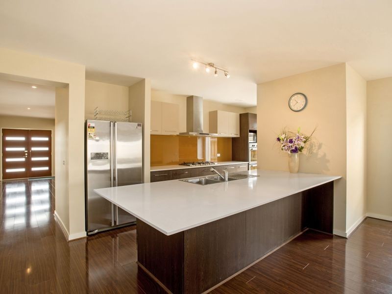 3 McWilliams Crescent, Point Cook VIC 3030
