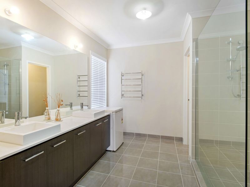3 McWilliams Crescent, Point Cook VIC 3030