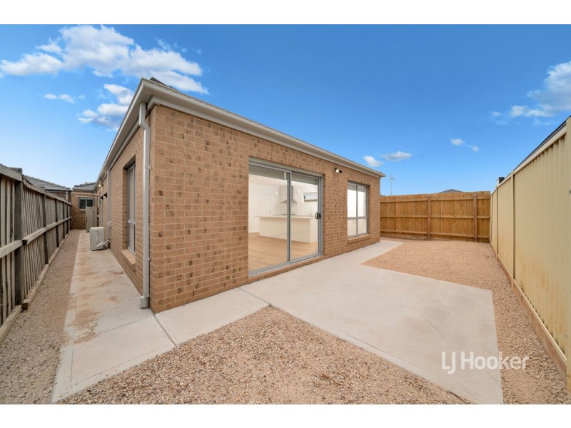 16 Dublin Street, Tarneit VIC 3029