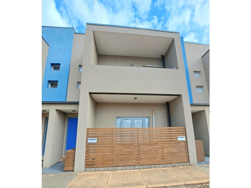 1/17 Tom Roberts Parade, Point Cook VIC 3030