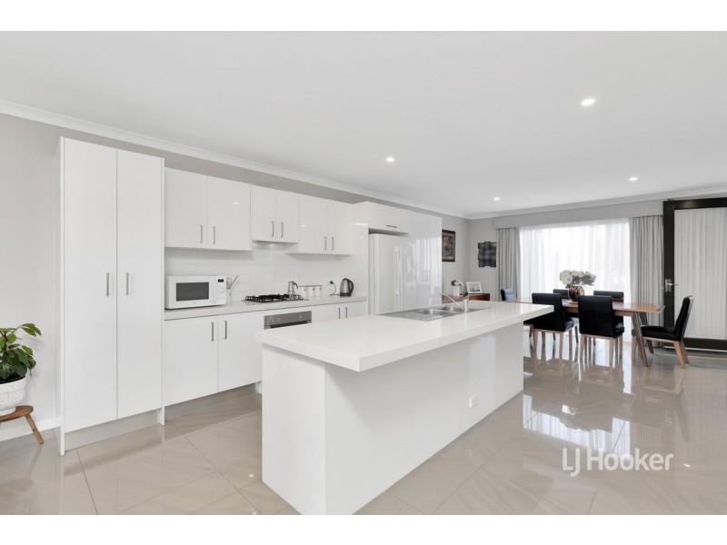 6/2 Crown Street, Laverton VIC 3028