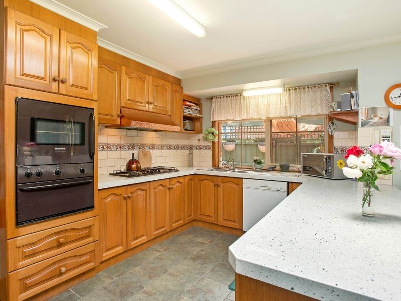 26 William Leake Avenue, Altona Meadows VIC 3028