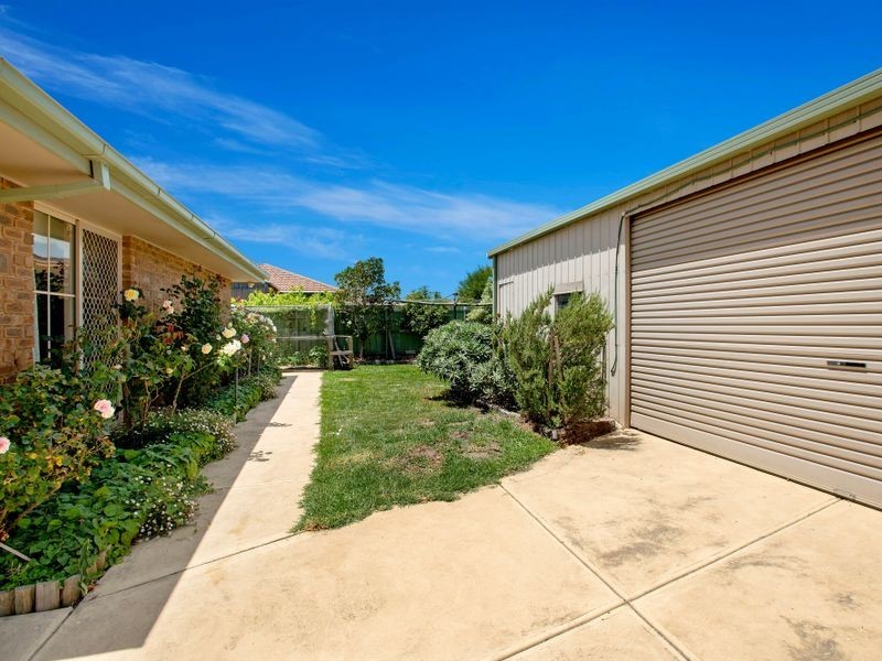 26 William Leake Avenue, Altona Meadows VIC 3028