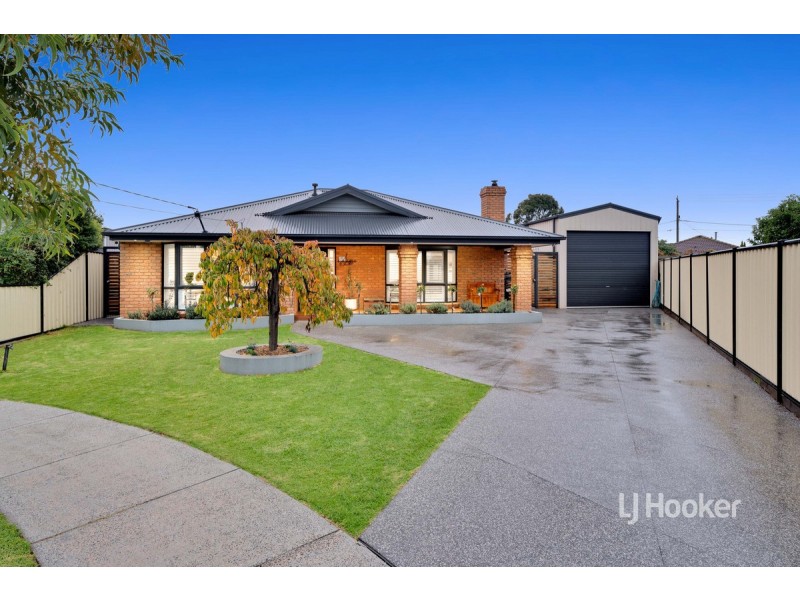 6 Clover Court, Altona Meadows VIC 3028