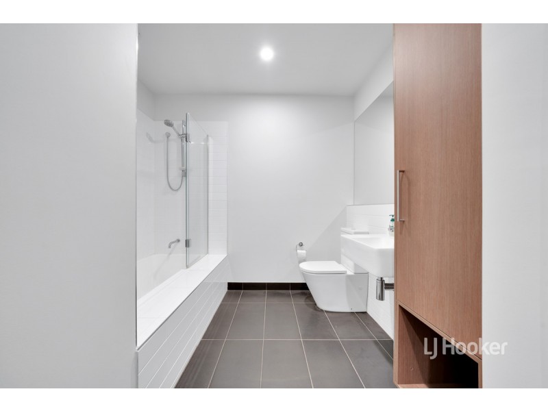 35 Tackle Drive, Point Cook VIC 3030