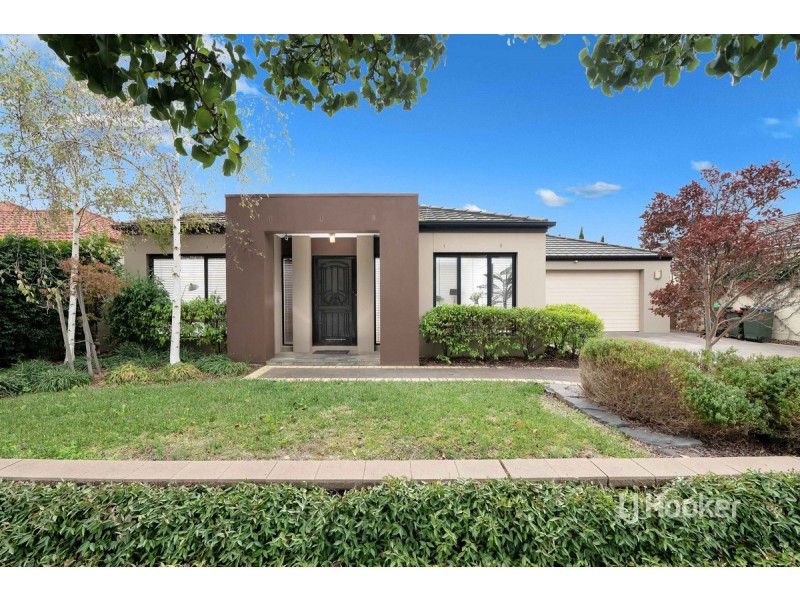 12 Messina Crescent, Point Cook VIC 3030