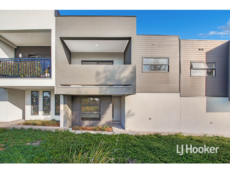 50/14 Outlook Way, Sunbury VIC 3429