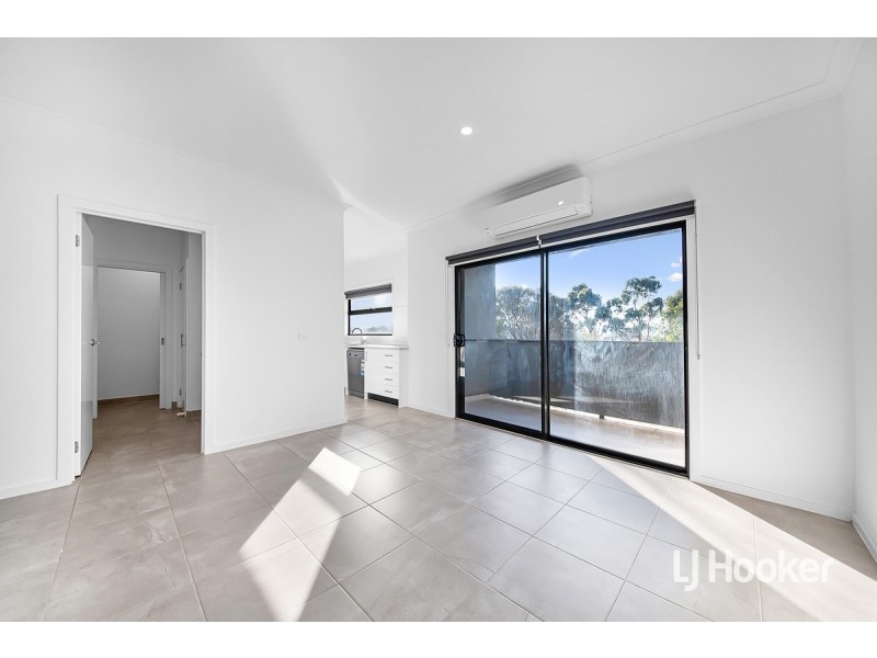 50/14 Outlook Way, Sunbury VIC 3429
