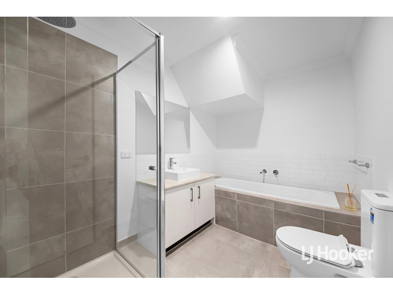 50/14 Outlook Way, Sunbury VIC 3429