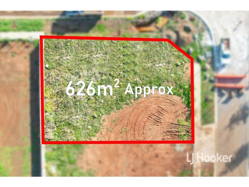 2 Bridgefield Parkway, Rockbank VIC 3335