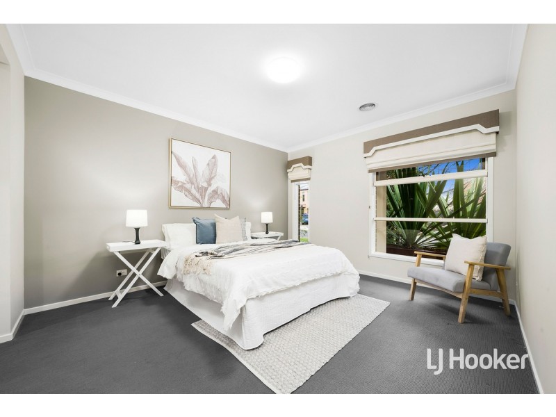 7 Victorking Drive, Point Cook VIC 3030