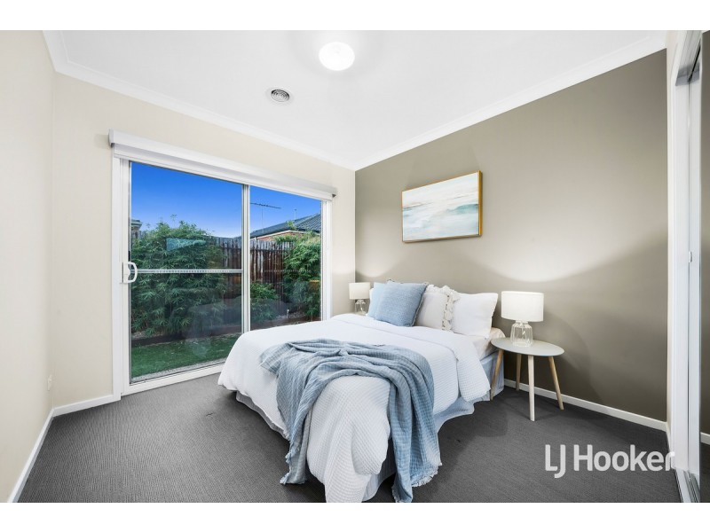 7 Victorking Drive, Point Cook VIC 3030