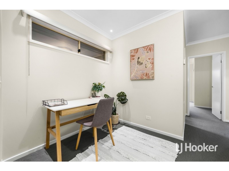 7 Victorking Drive, Point Cook VIC 3030