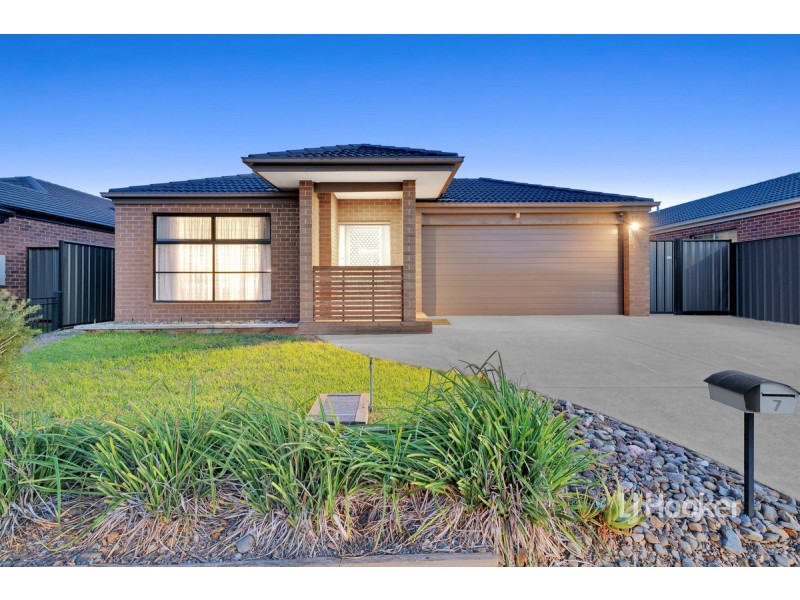 7 Fairbridge Road, Point Cook VIC 3030