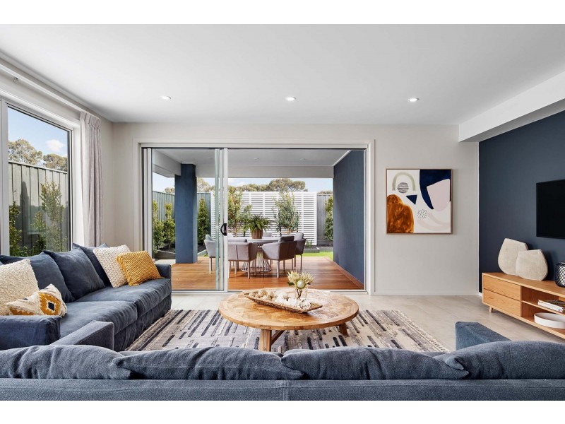40 Wavertree Crescent, Werribee VIC 3030