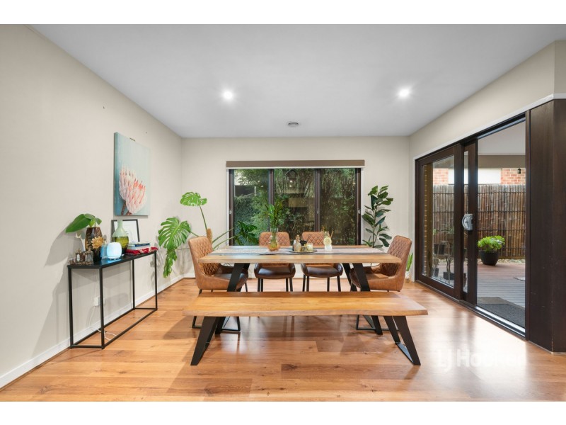 23 Denman Drive, Point Cook VIC 3030