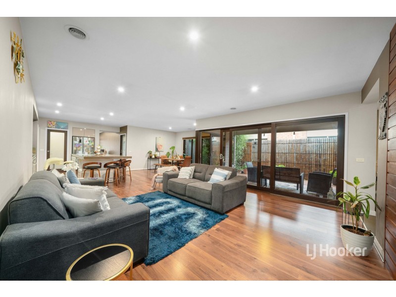 23 Denman Drive, Point Cook VIC 3030