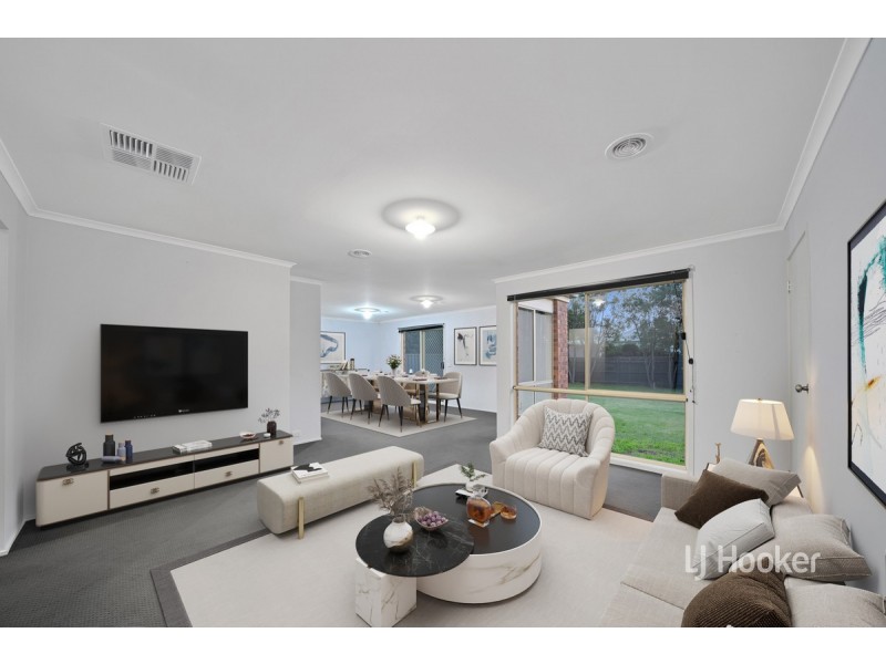 3 Kerford Crescent, Point Cook VIC 3030