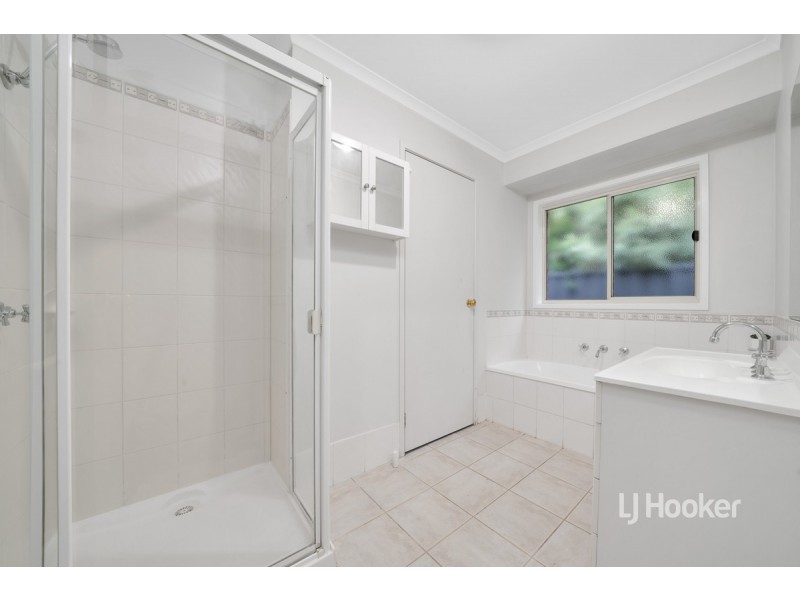 3 Kerford Crescent, Point Cook VIC 3030