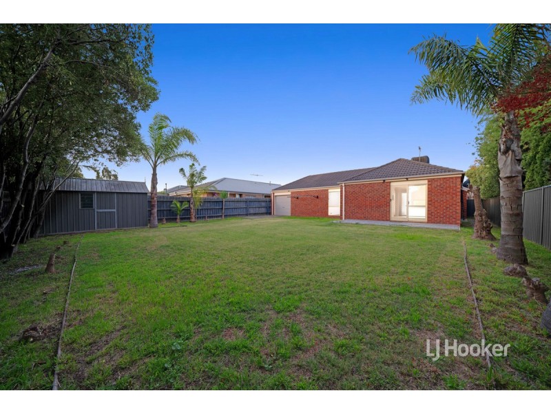 3 Kerford Crescent, Point Cook VIC 3030