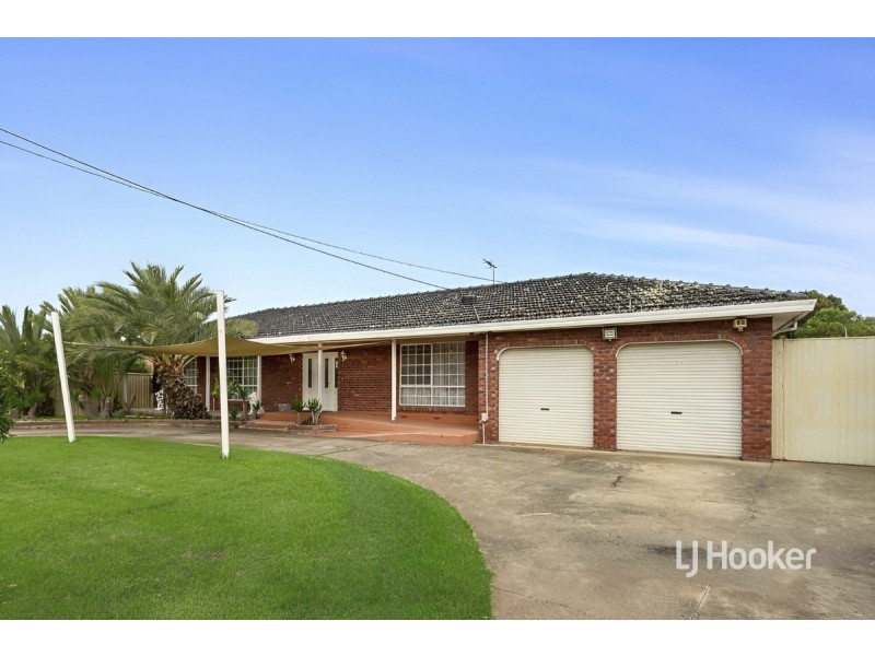 23 Wynarka Drive, Hoppers Crossing VIC 3029
