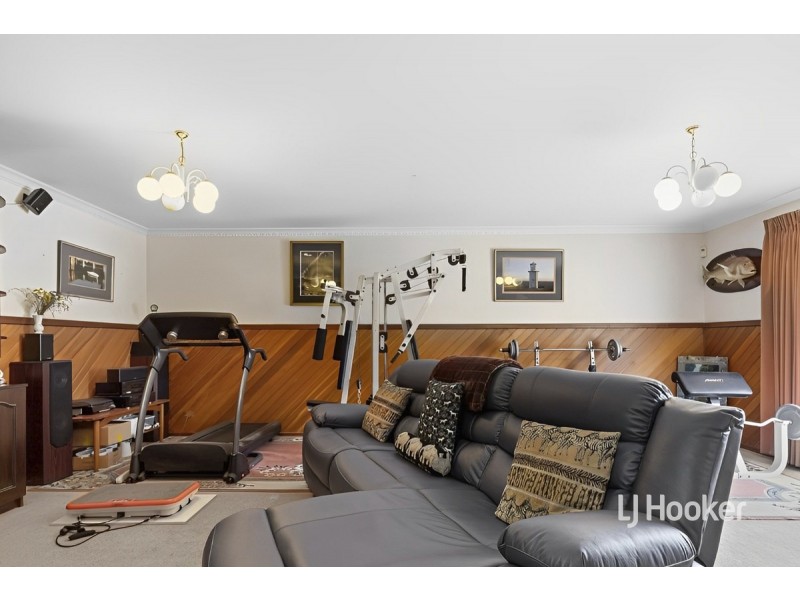 23 Wynarka Drive, Hoppers Crossing VIC 3029