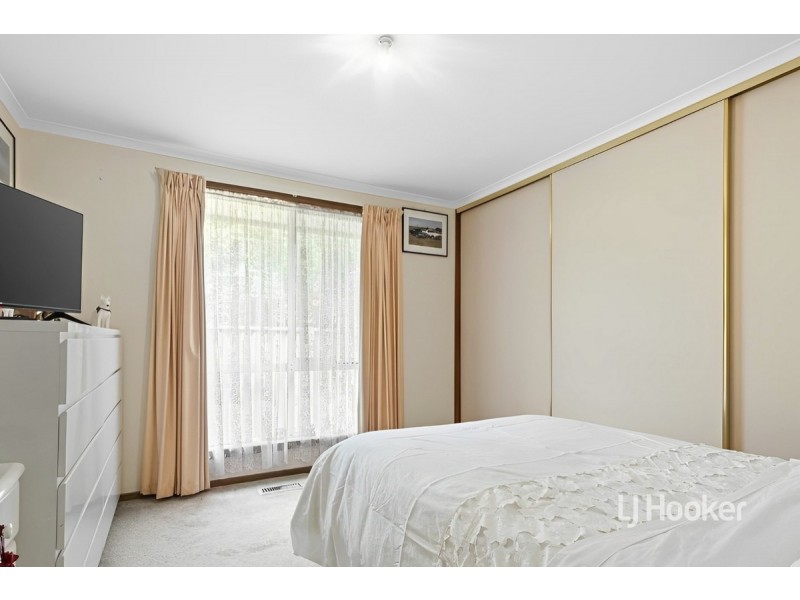 23 Wynarka Drive, Hoppers Crossing VIC 3029