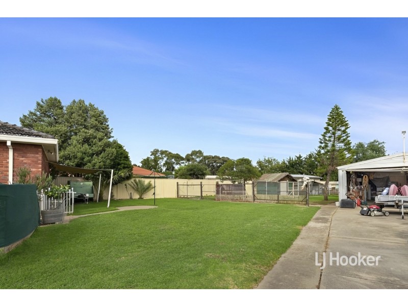 23 Wynarka Drive, Hoppers Crossing VIC 3029
