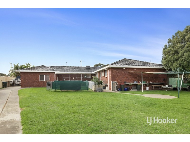 23 Wynarka Drive, Hoppers Crossing VIC 3029