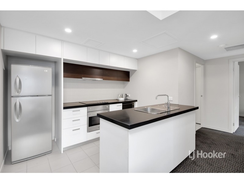813/750 Bourke Street, Docklands VIC 3008