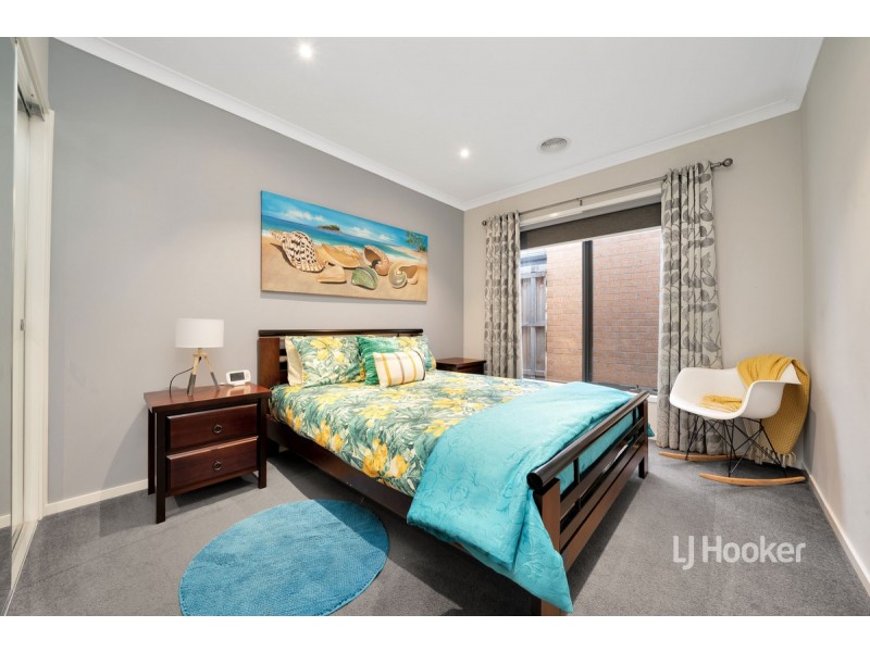 14 Corboy Close, Point Cook VIC 3030