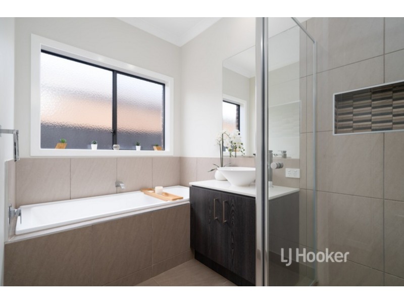 20 Harogen Drive, Werribee VIC 3030