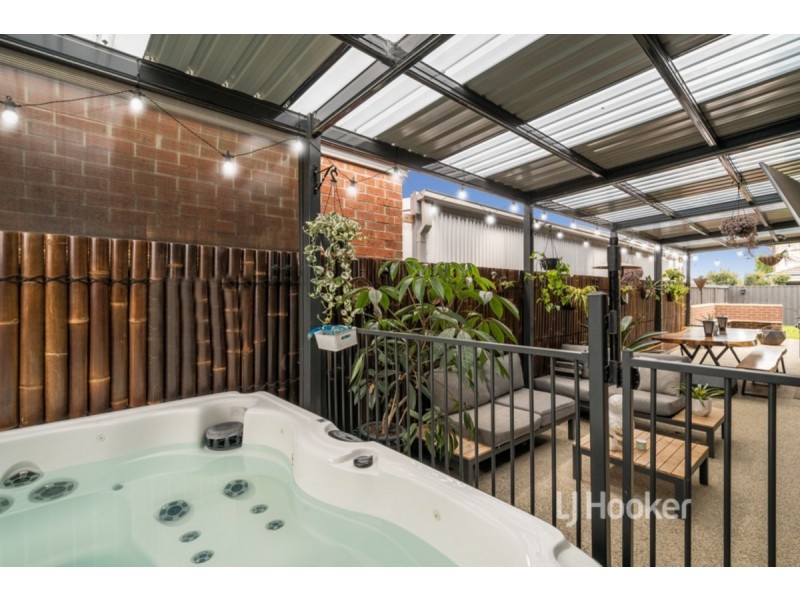 20 Harogen Drive, Werribee VIC 3030
