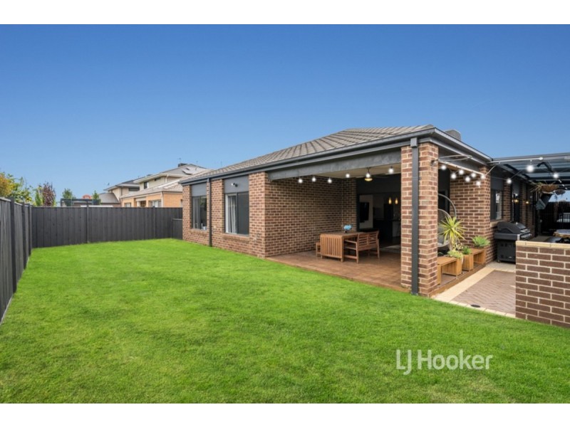 20 Harogen Drive, Werribee VIC 3030
