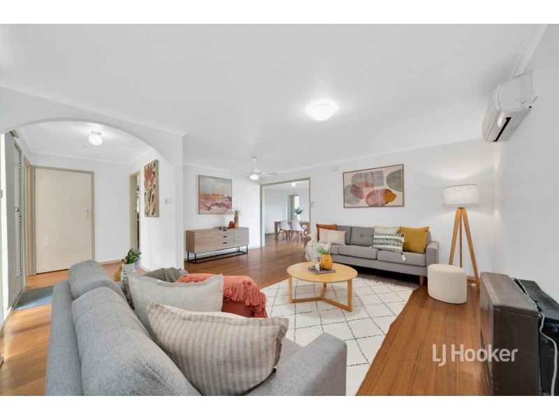 31 Whitehaven Street, Wyndham Vale VIC 3024